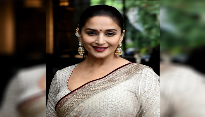 ਫ਼ਿਲਮ Ram Lakhan ਦੇ ਹੋਏ 32 ਸਾਲ ਪੂਰੇ, Madhuri Dixit ਨੇ ਕੀਤਾ ਯਾਦ 1 Untitled 1 38