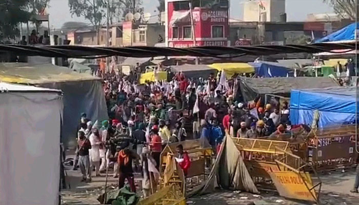 ਸਿੰਘੂ, ਗਾਜੀਪੁਰ, ਟਿਕਰੀ ਬਾਰਡਰ ‘ਤੇ 2 ਦਿਨ ਤੱਕ ਇੰਟਰਨੈੱਟ ਸੇਵਾ ਬੰਦ 1 Untitled 13 2