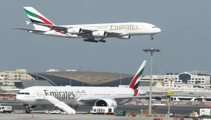 ਭਾਰਤ,ਪਾਕਿਸਤਾਨ ਤੋਂ UAE ਜਾਣ ਦਾ ਇੰਤਜ਼ਾਰ ਹੋਰ ਲੰਬਾ, Emirates ਦੀਆਂ ਉਡਾਣਾਂ 'ਤੇ 7 ਅਗਸਤ ਤੱਕ ਵਧਿਆ ਬੈਨ 1 5 24