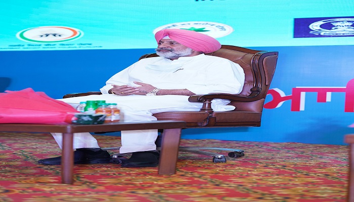 ਅੱਖਾਂ ਦਾਨ ਕਰਨ ਲਈ ਲੋਕਾਂ ਨੂੰ ਅੱਗੇ ਆਉਣ ਦੀ ਲੋੜ : ਬਲਬੀਰ ਸਿੰਘ ਸਿੱਧੂ 1 2 7 1