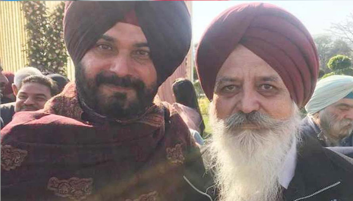 ਮਾਲਵਿੰਦਰ ਮਾਲੀ ਨੇ ਅਸਤੀਫ਼ੇ 'ਚ ਕੈਪਟਨ ਅਤੇ ਸੁਖਬੀਰ ਸਮੇਤ ਇਨ੍ਹਾਂ ਨੇਤਾਵਾਂ ਤੋਂ ਦੱਸਿਆ ਜਾਨ ਨੂੰ ਖ਼ਤਰਾ 2 9 21
