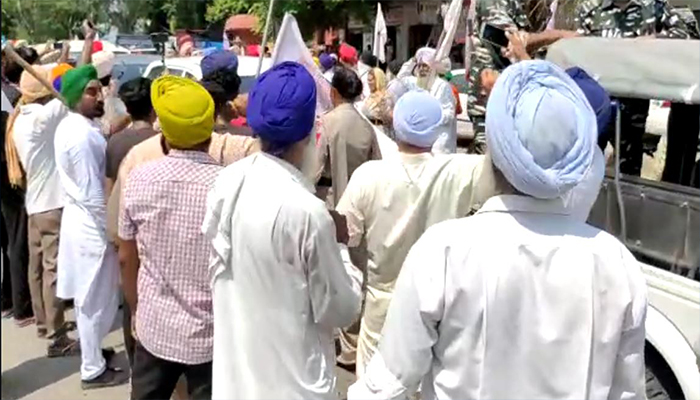 ਸ਼੍ਰੀ ਹਰਗੋਬਿੰਦਪੁਰ 'ਚ ਬਿਕਰਮ ਮਜੀਠੀਆ ਦਾ ਵਿਰੋਧ 1 7