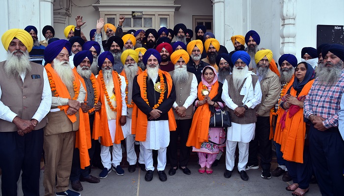 ਐੱਸ.ਜੀ.ਪੀ.ਸੀ. ਵੱਲੋਂ ਗੁਰਦੁਆਰਾ ਸ੍ਰੀ ਨਨਕਾਣਾ ਸਾਹਿਬ ਲਈ ਜਥਾ ਰਵਾਨਾ 1 DSC 7860 copy