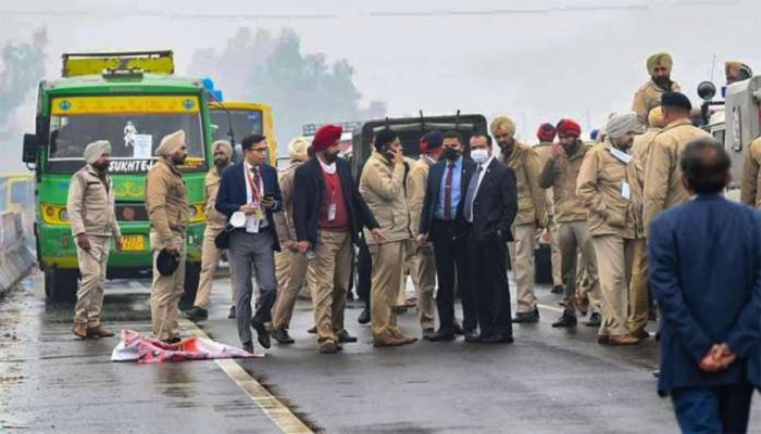 ਪੀ.ਐੱਮ. Narendra Modi ਦੀ ਸੁਰੱਖਿਆ ’ਚ ਲਾਪਰਵਾਹੀ ਦਾ ਮਾਮਲਾ: ਪੰਜਾਬ ਸਰਕਾਰ ਵੱਲੋਂ ਕਮੇਟੀ ਦਾ ਗਠਨ 1 narendra modi security 1641405660