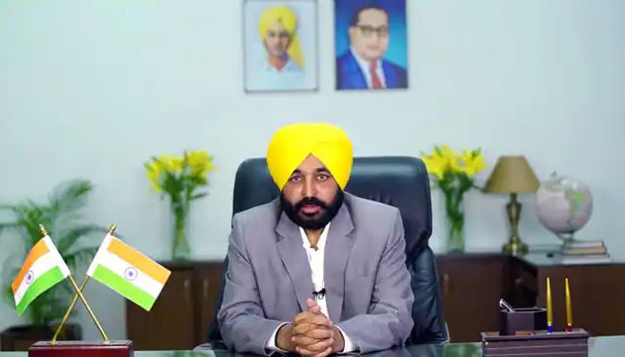 ਠੇਕੇ ’ਤੇ ਕੰਮ ਕਰਦੇ ਮੁਲਾਜ਼ਮਾਂ ਦੀਆਂ ਸੇਵਾਵਾਂ 'ਚ ਇਕ ਸਾਲ ਦਾ ਵਾਧਾ 1 3 5