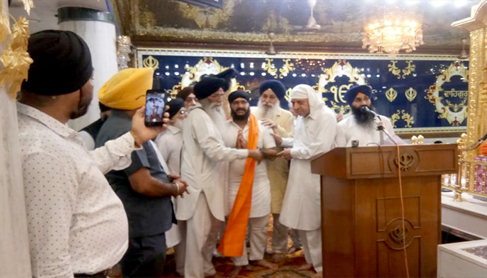 ਐਡਵੋਕੇਟ ਧਾਮੀ ਨੇ ਕਾਬੁਲ ’ਚ ਅੱਤਵਾਦੀ ਹਮਲੇ ਦੌਰਾਨ ਸ਼ਹੀਦ ਹੋਏ ਭਾਈ ਸਵਿੰਦਰ ਸਿੰਘ ਦੇ ਪਰਿਵਾਰ ਨਾਲ ਕੀਤੀ ਮੁਲਾਕਾਤ 1 13 13