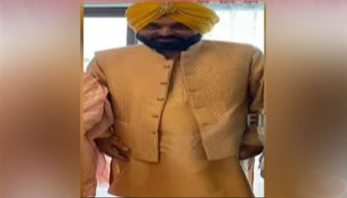 ਲਾੜੇ ਦੇ ਲਿਬਾਸ 'ਚ CM ਮਾਨ ਦੀ ਤਸਵੀਰ ਆਈ ਸਾਹਮਣੇ 1 11 4