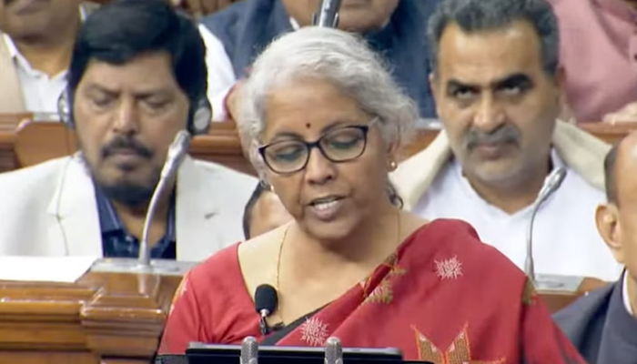 Live Updates Budget 2023: ਕੇਂਦਰੀ ਵਿੱਤ ਮੰਤਰੀ ਨੇ ਬਜਟ ਸ਼ੈਸ਼ਨ ਦੌਰਾਨ ਆਮ ਜਨਤਾ ਲਈ ਖੋਲ੍ਹੋ ਗਫ਼ੇ ਦੇਖੋ LIVE ਵੀਡੀਓ 1 05