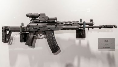 Photo of ਜਲਦ ਆ ਰਹੀ ਹੈ AK-12, ਇੱਕ ਮਿੰਟ ‘ਚ ਚੱਲਦੀਆਂ ਹਨ 1000 ਗੋਲੀਆਂ ਬਿਜਲੀ ਦੀ ਰਫ਼ਤਾਰ ਨਾਲ