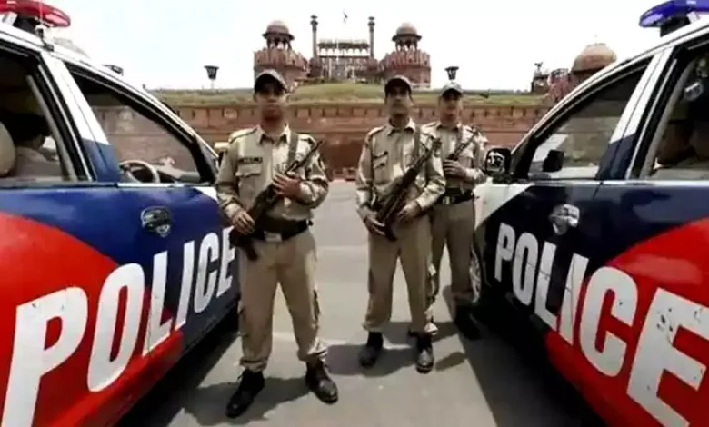 1111569 delhi police