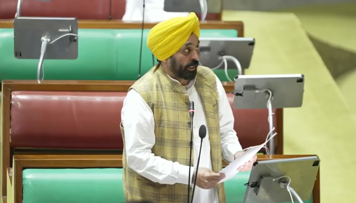 cm mann at vidhan sabha