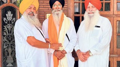 Photo of SGPC ਪ੍ਰਧਾਨ ਨੇ ਬਾਗੀ ਹੋਏ SGPC ਮੈਂਬਰਾਂ ਨਾਲ ਕੀਤੀ ਮੁਲਾਕਾਤ