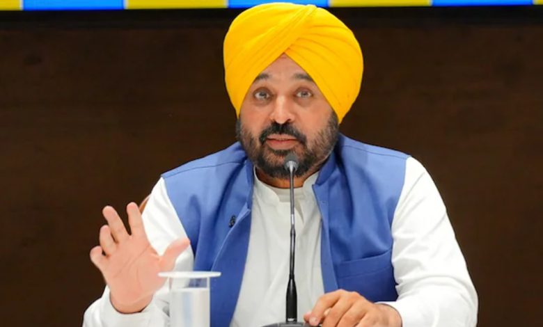CM ਮਾਨ ਨੇ ਕਿਸਾਨ ਆਗੂਆਂ ਨੂੰ ਕਿਹਾ, ਅੰਦੋਲਨ ਦੇ ਨਾਮ ‘ਤੇ ਆਮ ਲੋਕਾਂ ਨੂੰ ਪਰੇਸ਼ਾਨ ਨਾ ਕਰੋ 1 481354849 2971878069636346 560127360217662661 n