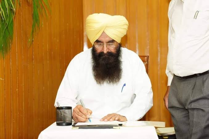 ਪੰਜਾਬ ਦੇ ਖੇਤੀਬਾੜੀ ਮੰਤਰੀ ਦੇ ਵਿਦੇਸ਼ ਦੌਰੇ ਤੇ ਕੇਂਦਰ ਨੇ ਲਾਈ ਰੋਕ 1 images 2025 03 24T121906.308