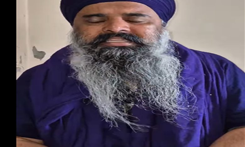 ਅੰਮ੍ਰਿਤਸਰ ਚਇੱਕ ਗੇ-ਪਰੇਡ ਦਾ ਆਯੋਜਨ, ਨਿਹੰਗ ਸਿੰਘਾਂ ਵੱਲੋਂ ਸਖ਼ਤ ਵਿਰੋਧ 1 488221169 3944042949144147 1610580890178251068 n