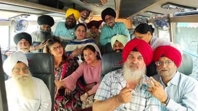 Photo of ਬਿਰਧ ਆਸ਼ਰਮ ਦੇ ਬਜੁਰਗਾਂ ਦੇ ਜੈਕਾਰੇ ਨਾਲ ਗੂੰਜਿਆ ਮੂਵੀ ਹਾਲ