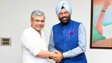 Photo of ਸਾਬਕਾ ਮੰਤਰੀ ਰਾਣਾ ਸੋਢੀ ਨੇ ਕੇਂਦਰੀ ਰੇਲ ਮੰਤਰੀ ਅਸ਼ਵਨੀ ਵੈਸ਼ਨਵ ਨਾਲ ਕੀਤੀ ਮੁਲਾਕਾਤ