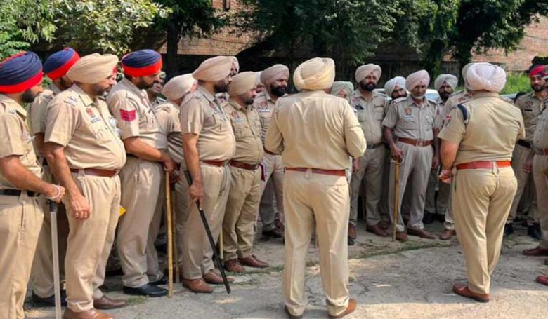 SSP ਤੋਂ ਲੈ ਸਿਪਾਹੀ ਤੱਕ ਦੀਆਂ ਪੰਜਾਬ ਪੁਲਸ ਮੁਲਾਜ਼ਮਾਂ ਦੀਆਂ ਛੁੱਟੀਆਂ ਰੱਦ 1 495413483 696328693363057 6580831692412548977 n 8