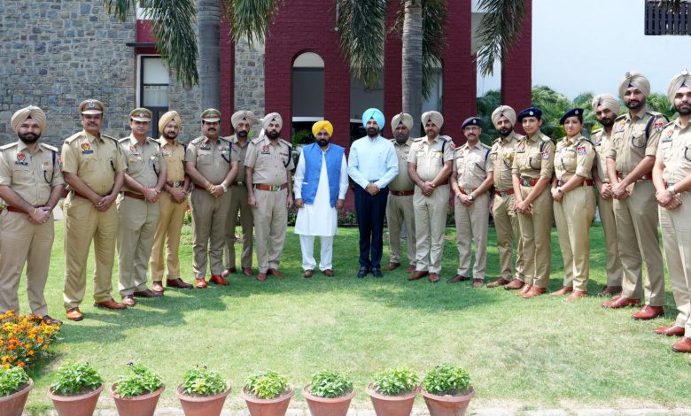 18 DSPs ਨੂੰ ਪਦਉਨਤ ਕਰ ਕੇ ਬਣਾਇਆ ਗਿਆ SP 1 a
