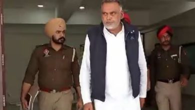 Photo of ਪ੍ਰੋਡਿਊਸਰ ਪਿੰਕੀ ਧਾਲੀਵਾਲ ਦੇ ਘਰ ਰਾਤ