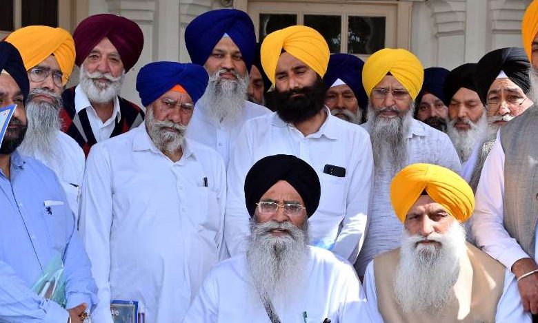 ਭਾਰਤ-ਪਾਕਿਸਤਾਨ ਵਿਚ ਬਣੇ ਤਣਾਅਪੂਰਨ ਹਾਲਾਤਾਂ ਦੇ ਮੱਦੇਨਜ਼ਰ SGPC ਨੇ ਰਿਹਾਇਸ਼ ਲਈ ਖੋਲ੍ਹ ਦਿੱਤੇ ਸਕੂਲ ਕਾਲਜ 1 dd 19