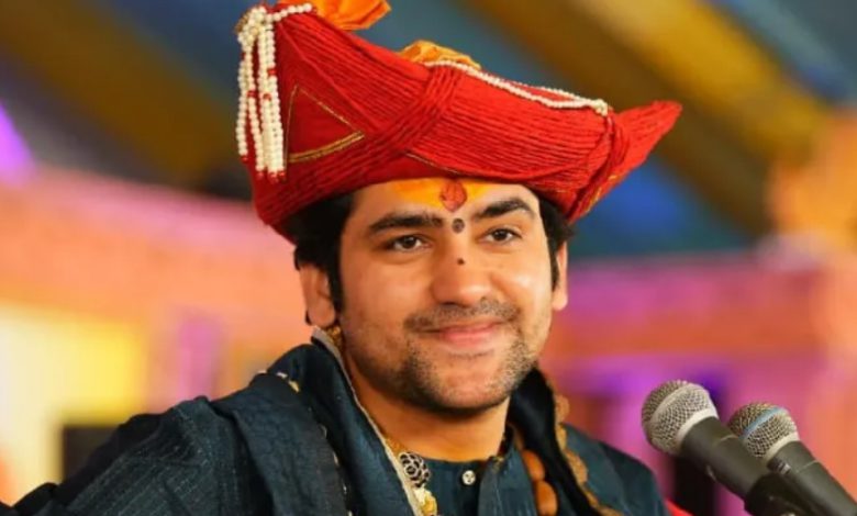 'ਦੇਸ਼ ਧ੍ਰੋਹੀ' ਬਿਆਨ ਲਈ ਧੀਰੇਂਦਰ ਸ਼ਾਸਤਰੀ ਨੂੰ 20 ਮਈ ਨੂੰ ਅਦਾਲਤ 'ਚ ਪੇਸ਼ ਹੋਣ ਲਈ ਨੋਟਿਸ ਜਾਰੀ 1 ff 15