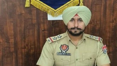 Photo of ਕਰਨਲ ਬਾਠ ਅਤੇ ਉਨ੍ਹਾਂ ਦੇ ਪੁੱਤਰ ‘ਤੇ ਹਮਲਾ ਕਰਨ ਦੇ ਦੋਸ਼ੀ ਇੰਸਪੈਕਟਰ ਦੀ ਜ਼ਮਾਨਤ ‘ਤੇ ਫੈਸਲਾ ਰਾਖਵਾਂ