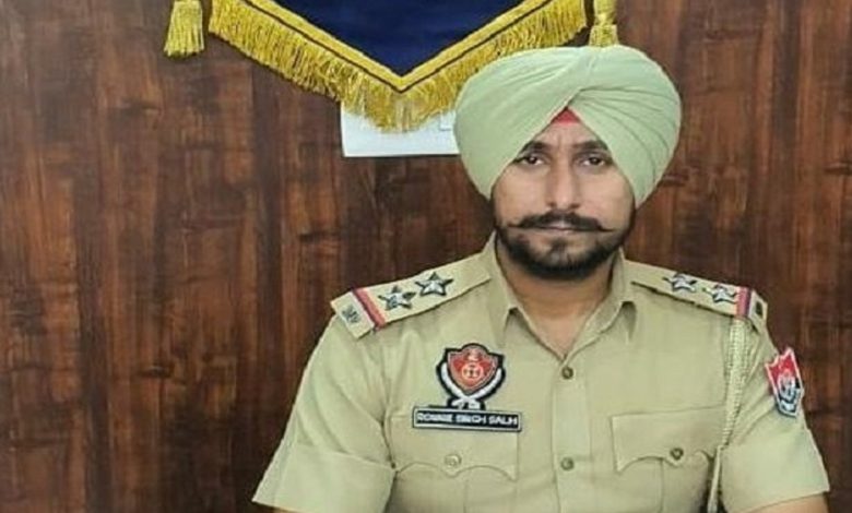 ਕਰਨਲ ਬਾਠ ਅਤੇ ਉਨ੍ਹਾਂ ਦੇ ਪੁੱਤਰ 'ਤੇ ਹਮਲਾ ਕਰਨ ਦੇ ਦੋਸ਼ੀ ਇੰਸਪੈਕਟਰ ਦੀ ਜ਼ਮਾਨਤ 'ਤੇ ਫੈਸਲਾ ਰਾਖਵਾਂ 1 ff 3