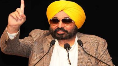 Photo of ਜਾਇਦਾਦ ਦੇ ਇੰਤਕਾਲ ਨਾ ਕਰਨ ਵਾਲੇ ਅਧਿਕਾਰੀਆਂ, ਖ਼ਿਲਾਫ਼ ਅਨੁਸ਼ਾਸ਼ਨੀ ਕਾਰਵਾਈ ਕਰਨ ਦਾ ਫ਼ੈਸਲਾ