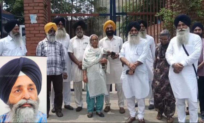 SGPC ਦੀ ਧਰਮ ਪ੍ਰਚਾਰ ਕਮੇਟੀ ਇੰਚਾਰਜ ਰਹੱਸਮਈ ਹਾਲਾਤਾਂ 'ਚ ਲਾਪਤਾ! ਪਰਿਵਾਰ ਨੇ ਜਤਾਇਆ ਕਤਲ ਦਾ ਸ਼ੱਕ 1 GuCKNK4a0AAjvwB 7