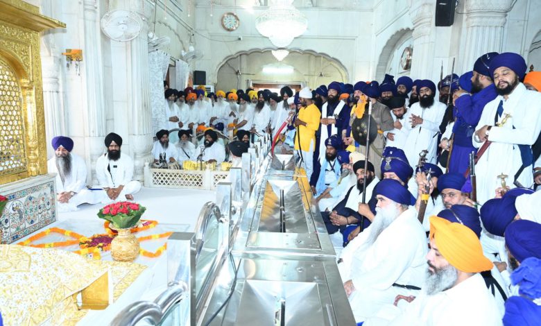 ਗਿਆਨੀ ਗੜਗੱਜ ਤੋਂ ਕਾਰਜਕਾਰੀ ਜਥੇਦਾਰ ਦੀਆਂ ਸੇਵਾਵਾਂ ਵਾਪਸ ਲੈਣ ਦੀਆਂ ਤਿਆਰੀਆਂ! 1 a
