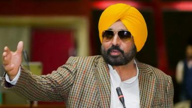 Photo of ਪਵਿੱਤਰ ਗ੍ਰੰਥਾਂ ਦੀ ਬੇਅਦਬੀ ਸਬੰਧੀ ਮਾਮਲਿਆਂ ਵਿਚ ਸਖ਼ਤ ਸਜ਼ਾ ਯਕੀਨੀ ਬਣਾਉਣ ਲਈ ਸੂਬਾ ਸਰਕਾਰ ਵੱਲੋਂ  ਲਿਆਂਦਾ ਜਾਵੇਗਾ ਸਖ਼ਤ ਕਾਨੂੰਨ :- ਮੁੱਖ ਮੰਤਰੀ ਭਗਵੰਤ ਮਾਨ