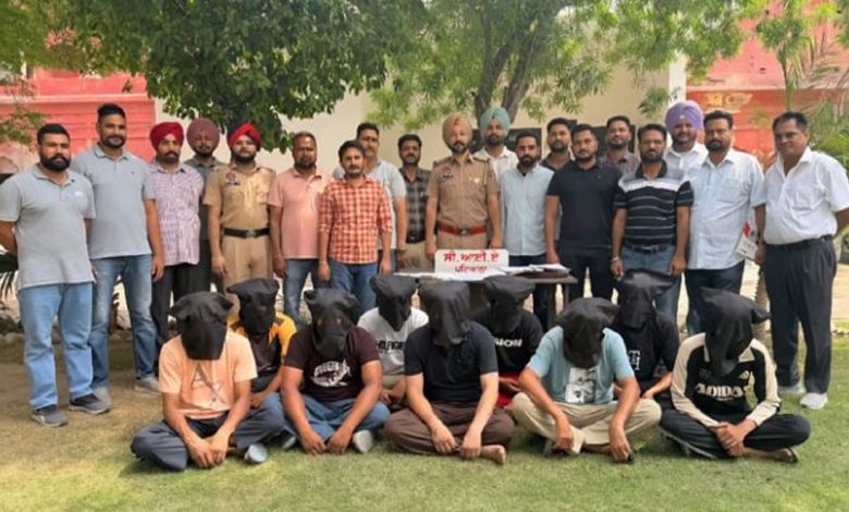 150 ਤੋਂ ਵੱਧ ਨਸ਼ਾ ਤਸਕਰਾਂ ਦੀਆਂ ਜਾਅਲੀ ਜ਼ਮਾਨਤਾਂ ਕਰਾਉਣ ਵਾਲੇ 9 ਕਾਬੂ 1 sa 5