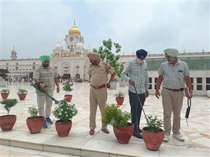 RDX ਹਮਲੇ ਦੀ ਧਮਕੀ ਮਗਰੋਂ ਐਕਸ਼ਨ ਮੋਡ 'ਚ ਪੰਜਾਬ ਸਰਕਾਰ, ਜਾਂਚ ਟੀਮਾਂ ਲੈ ਰਹੀਆਂ ਚੱਪੇ-ਚੱਪੇ ਦੀ ਤਲਾਸ਼ੀ 1 16 07 2025 whatsapp image 2025 07 16 at 1.17.17 pm 9509911