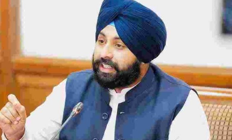 ਪੰਜਾਬ ਦੇ ਅਧਿਆਪਕਾਂ ਦਾ ਤੀਜ਼ਾ ਬੈਚ ਜਾਵੇਗਾ ਫਿਨਲੈਂਡ, ਮੰਤਰੀ ਬੈਂਸ 1 524314181 2851150928425506 2498646236730774371 n 10