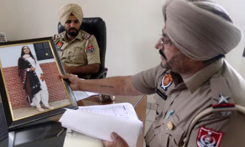 ਮਾਂ-ਧੀ ਨੇ ਕੈਨੇਡਾ 'ਚ ਵਿਆਹ ਕਰਵਾਉਣ ਤੇ ਸੈਟਲ ਹੋਣ ਦਾ ਝਾਂਸਾ ਦੇ ਕੇ 7 ਤੋਂ ਵੱਧ ਨੌਜਵਾਨਾਂ ਦੇ ਪਰਿਵਾਰਾਂ ਤੋਂ ਠੱਗੇ ਲੱਖਾਂ ਰੁਪਏ 1 d 5