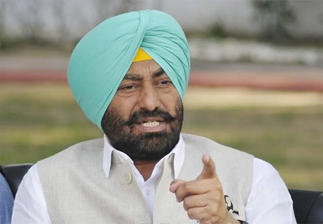 ਕਾਂਗਰਸੀ ਵਿਧਾਇਕ ਸੁਖਪਾਲ ਸਿੰਘ ਖਹਿਰਾ ਦਾ ਨਿੱਜੀ ਸੁਰੱਖਿਆ ਅਫ਼ਸਰ (PSO) ਏਅਰਪੋਰਟ ਤੋਂ ਗ੍ਰਿਫ਼ਤਾਰ 1 images 2025 08 09T113035.755