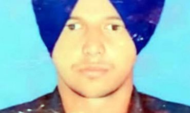 Photo of ਸ਼ਹੀਦ ਨੌਜਵਾਨ ਦੀ ਦੇਹ ਲਈ ਨਹੀਂ ਮਿਲਿਆ ਫ੍ਰਿਜ