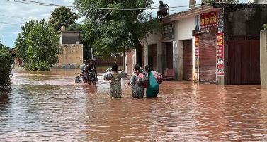 01 FLOODS