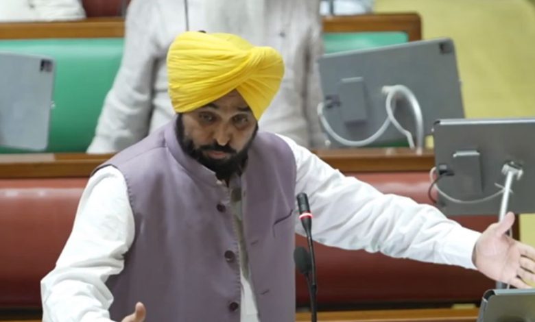 ਕੇਂਦਰ ਦੇ ਮੰਤਰੀ ਆਏ, ਪਜਾਮੇ ਚੁੱਕੇ ਅਤੇ ਫੋਟੋ ਖਿਚਾ ਕੇ ਮੁੜ ਗਏ :- CM ਮਾਨ 1 554930413 1113880180899366 3534688432018124058 n 2
