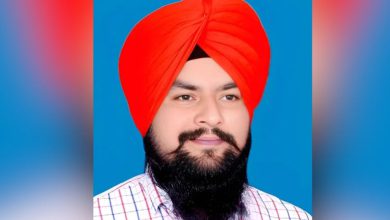 Photo of ਕੁੜੀ ਨਾਲ ਛੇੜਛਾੜ ਤੇ ਕੁੱਟਮਾਰ ਮਾਮਲੇ ‘ਚ ਸਜ਼ਾ ਯਾਫ਼ਤਾ MLA ਲਾਲਪੁਰਾ ਨੇ ਸਜ਼ਾ ਖ਼ਿਲਾਫ਼ HC ‘ਚ ਕੀਤੀ ਅਪੀਲ