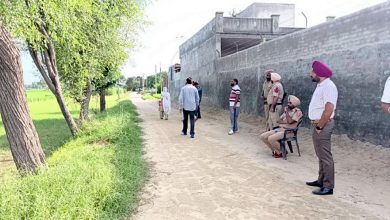 Photo of ਰਸਾਇਣਕ ਪਦਾਰਥਾਂ ਨੂੰ ਨਸ਼ਟ ਕਰਨ ਲਈ ਫੌਜ ਤੇ ਬੰਬ ਨਿਰੋਧਕ ਟੀਮਾਂ ਜੁਟੀਆਂ