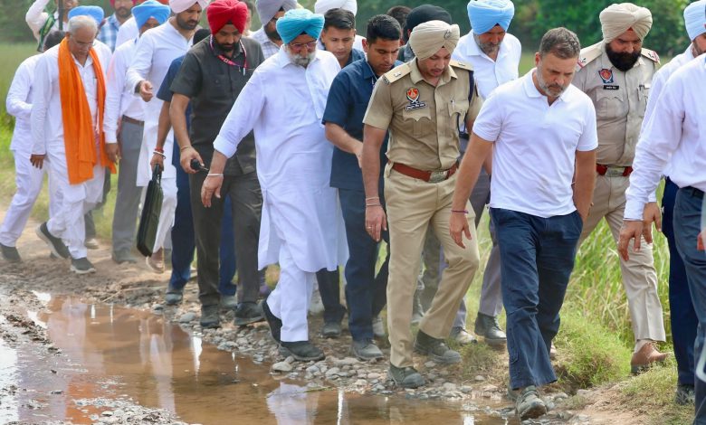 ਕਾਂਗਰਸ ਸਾਂਸਦ ਰਾਹੁਲ ਗਾਂਧੀ ਅੱਜ ਪੰਜਾਬ ਦੇ ਹੜ੍ਹ ਪ੍ਰਭਾਵਿਤ ਇਲਾਕਿਆਂ ਦਾ ਕੀਤਾ ਦੌਰਾ 1 a