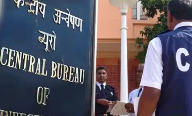 CBI ਦੀ ਭ੍ਰਿਸ਼ਟਾਚਾਰ ਖਿ਼ਲਾਫ਼ ਵੱਡੀ ਕਾਰਵਾਈ, ਏਅਰ ਫੋਰਸ ਦਾ ਕਲਰਕ ਤੇ AG ਇੱਕ ਲੱਖ ਦੀ ਰਿਸ਼ਵਤ ਲੈਂਦੇ ਗ੍ਰਿਫ਼ਤਾਰ 1 d1 5