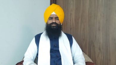 ਤਾਮਿਲ ਸਿੱਖ ਨਾਲ ਅਪਮਾਨਜਨਕ ਵਤੀਰੇ ਸਬੰਧੀ ਸਰਕਾਰ Air india ਸਟਾਫ਼ ਨੂੰ ਸਜ਼ਾ ਯਕੀਨੀ ਬਣਾਵੇ : ਜਥੇਦਾਰ ਕੁਲਦੀਪ ਸਿੰਘ ਗੜਗੱਜ 2 Photo of ਤਾਮਿਲ ਸਿੱਖ ਨਾਲ ਅਪਮਾਨਜਨਕ ਵਤੀਰੇ ਸਬੰਧੀ ਸਰਕਾਰ Air india ਸਟਾਫ਼ ਨੂੰ ਸਜ਼ਾ ਯਕੀਨੀ ਬਣਾਵੇ : ਜਥੇਦਾਰ ਕੁਲਦੀਪ ਸਿੰਘ ਗੜਗੱਜ