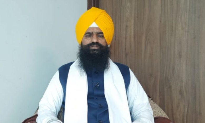 ਤਾਮਿਲ ਸਿੱਖ ਨਾਲ ਅਪਮਾਨਜਨਕ ਵਤੀਰੇ ਸਬੰਧੀ ਸਰਕਾਰ Air india ਸਟਾਫ਼ ਨੂੰ ਸਜ਼ਾ ਯਕੀਨੀ ਬਣਾਵੇ : ਜਥੇਦਾਰ ਕੁਲਦੀਪ ਸਿੰਘ ਗੜਗੱਜ 1 fs 1