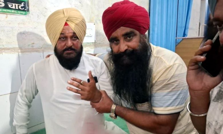 ਪੀਲੀਭੀਤ ਵਿੱਚ ਕਿਸਾਨਾਂ 'ਤੇ ਗੋਲੀਬਾਰੀ; BKU ਜ਼ਿਲ੍ਹਾ ਪ੍ਰਧਾਨ ਰਣਜੀਤ ਸਿੰਘ ਜ਼ਖਮੀ, ਚਲਾਈਆਂ ਗਈਆਂ ਚਾਰ ਗੋਲੀਆਂ 1 HG 6