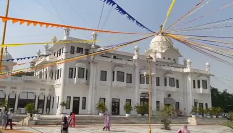 ਸ੍ਰੀ ਗੁਰੂ ਨਾਨਕ ਦੇਵ ਜੀ ਦੇ 550 ਸਾਲਾ ਪ੍ਰਕਾਸ਼ ਪੁਰਬ ਮੌਕੇ ਪਾਵਨ ਨਗਰੀ ਸੁਲਤਾਨਪੁਰ ਲੋਧੀ ਨੂੰ ਅਤਿ ਸੁੰਦਰ ਤਰੀਕੇ ਨਾਲ ਗਿਆ ਸਜਾਇਆ 1 MOTHA 13