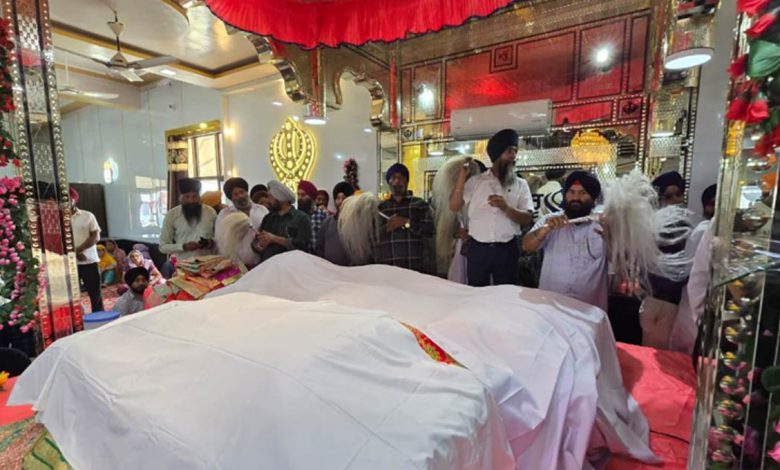 ਜਥੇਦਾਰ ਗਿਆਨੀ ਕੁਲਦੀਪ ਸਿੰਘ ਗੜਗੱਜ ਕੌਲਪੁਰ ਪਿੰਡ ਮਾਮਲੇ ਦੀ ਕੀਤੀ ਮੁਕੰਮਲ ਜਾਂਚ 1 WhatsApp Image 2025 10 08 at 3.30.16 PM 1 5