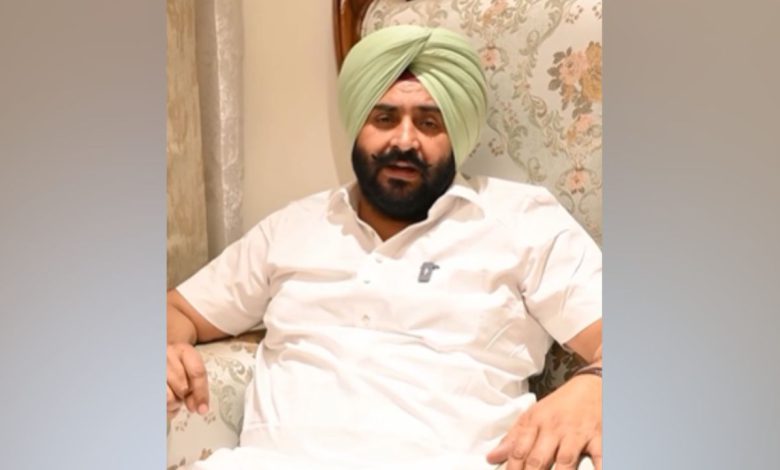 ਵਿਧਾਇਕ ਪਠਾਣਮਾਜਰਾ ਦੀ ਅਗਾਊਂ ਜ਼ਮਾਨਤ ‘ਤੇ ਅੱਜ ਸੁਣਵਾਈ, ਇੱਕ ਮਹੀਨੇ ਤੋਂ ਫ਼ਰਾਰ ਹੈ ਮੁਲਜ਼ਮ 1 aap mla pathanmajra police